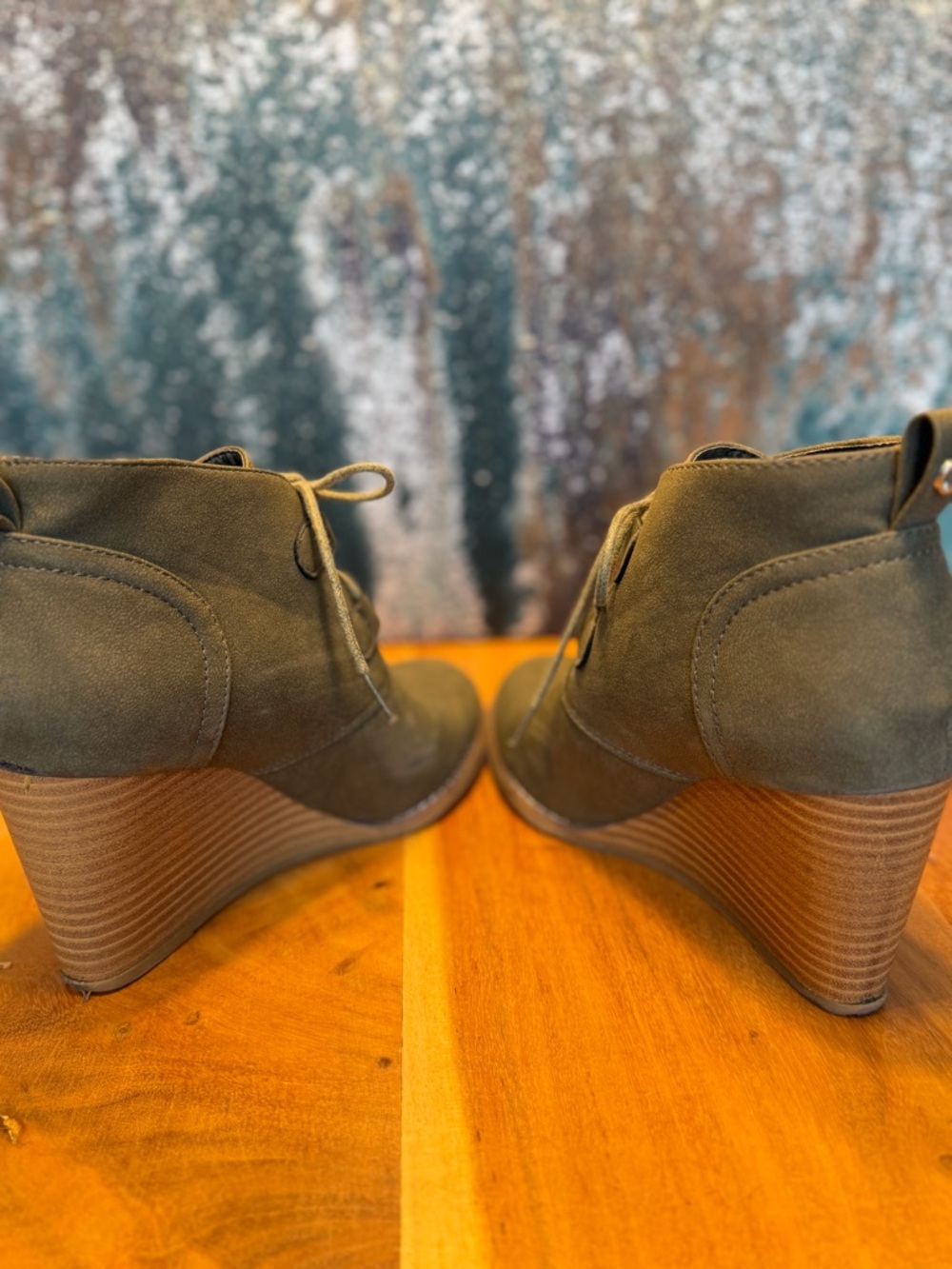 Nautica Classic Olive Wedge Ankle Boots Size 7 (Fair) - Picture 5 of 16